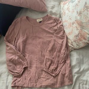 Universal Thread Top